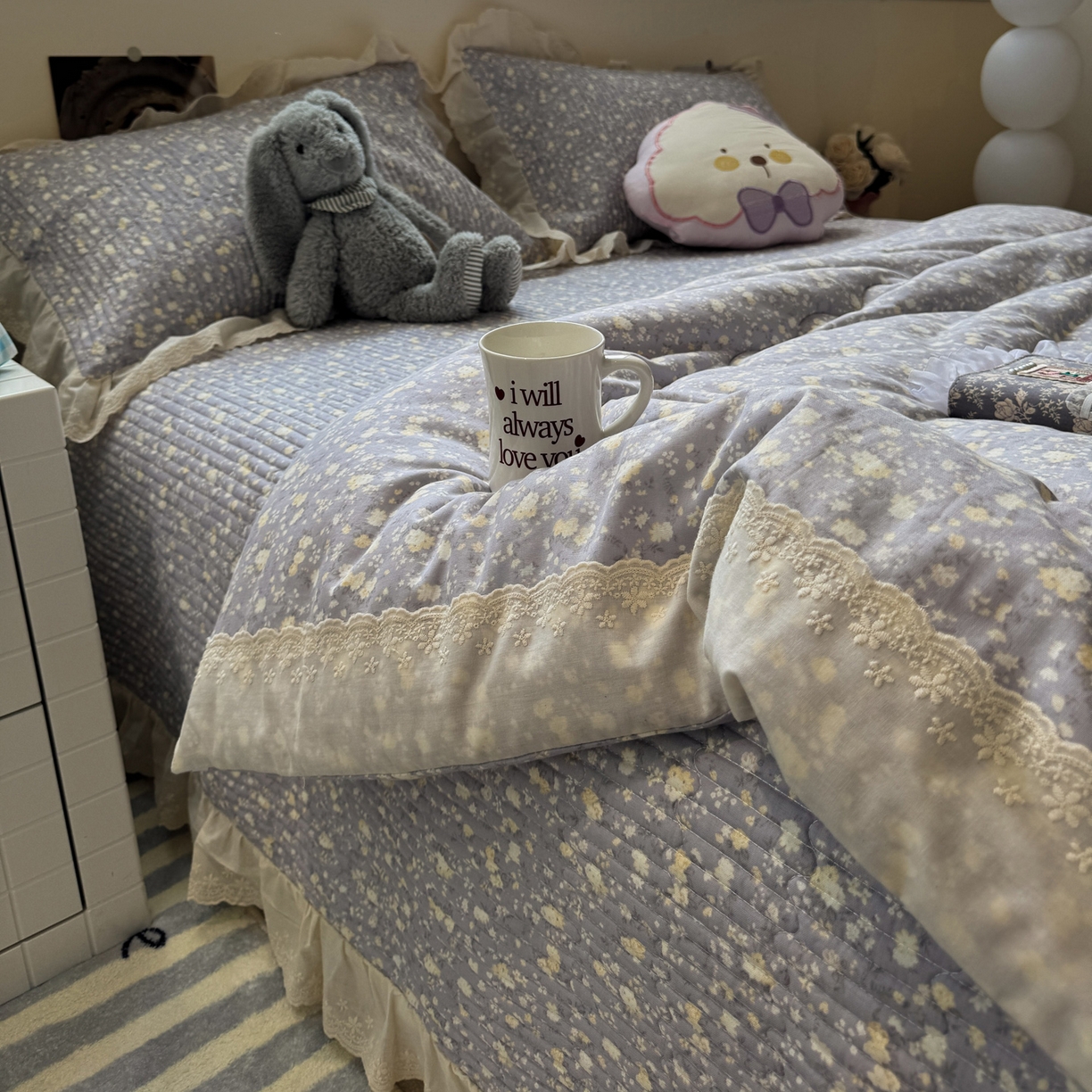 91家纺网 家纺一手货源 找家纺 一加一 2025新款田园风全棉纯棉双层纱床盖冬被被子被芯四件套 梦醒花间-灰