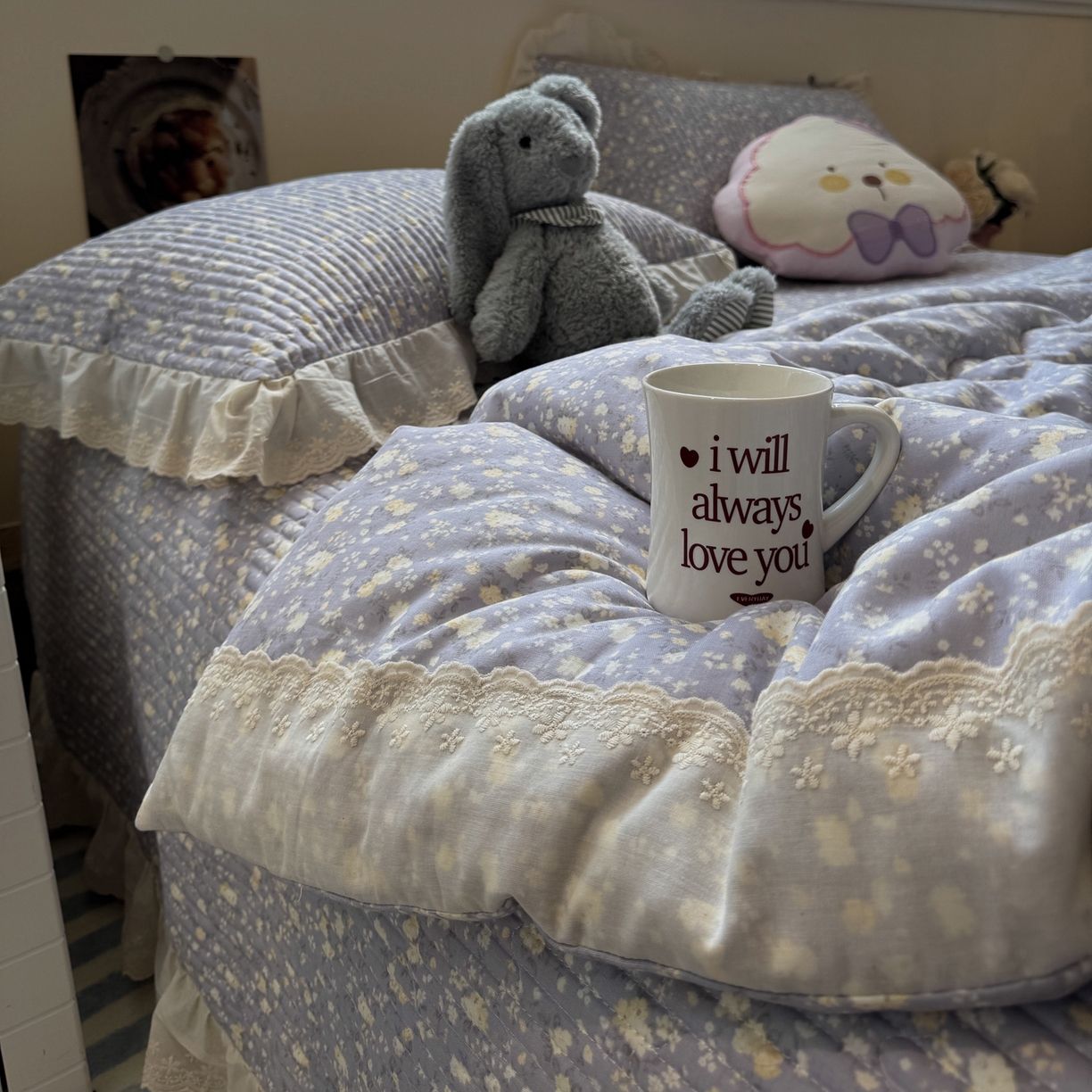 91家纺网 家纺一手货源 找家纺 一加一 2025新款田园风全棉纯棉双层纱床盖冬被被子被芯四件套 梦醒花间-灰