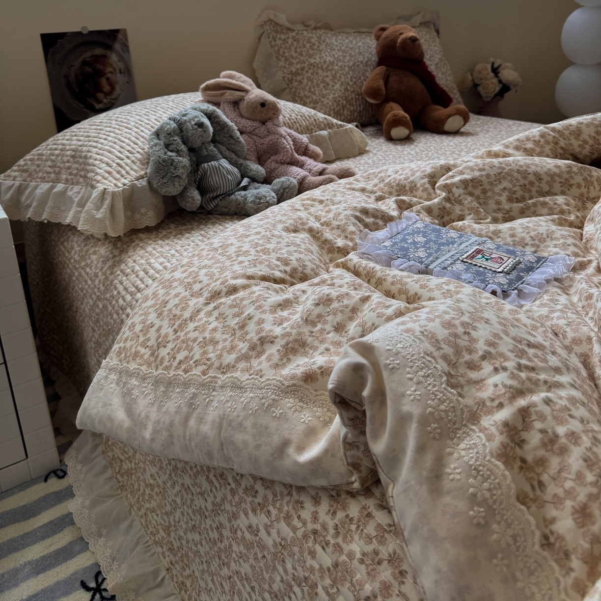 91家纺网 家纺一手货源 找家纺 一加一 2025新款田园风全棉纯棉双层纱床盖冬被被子被芯四件套 秋之寄语