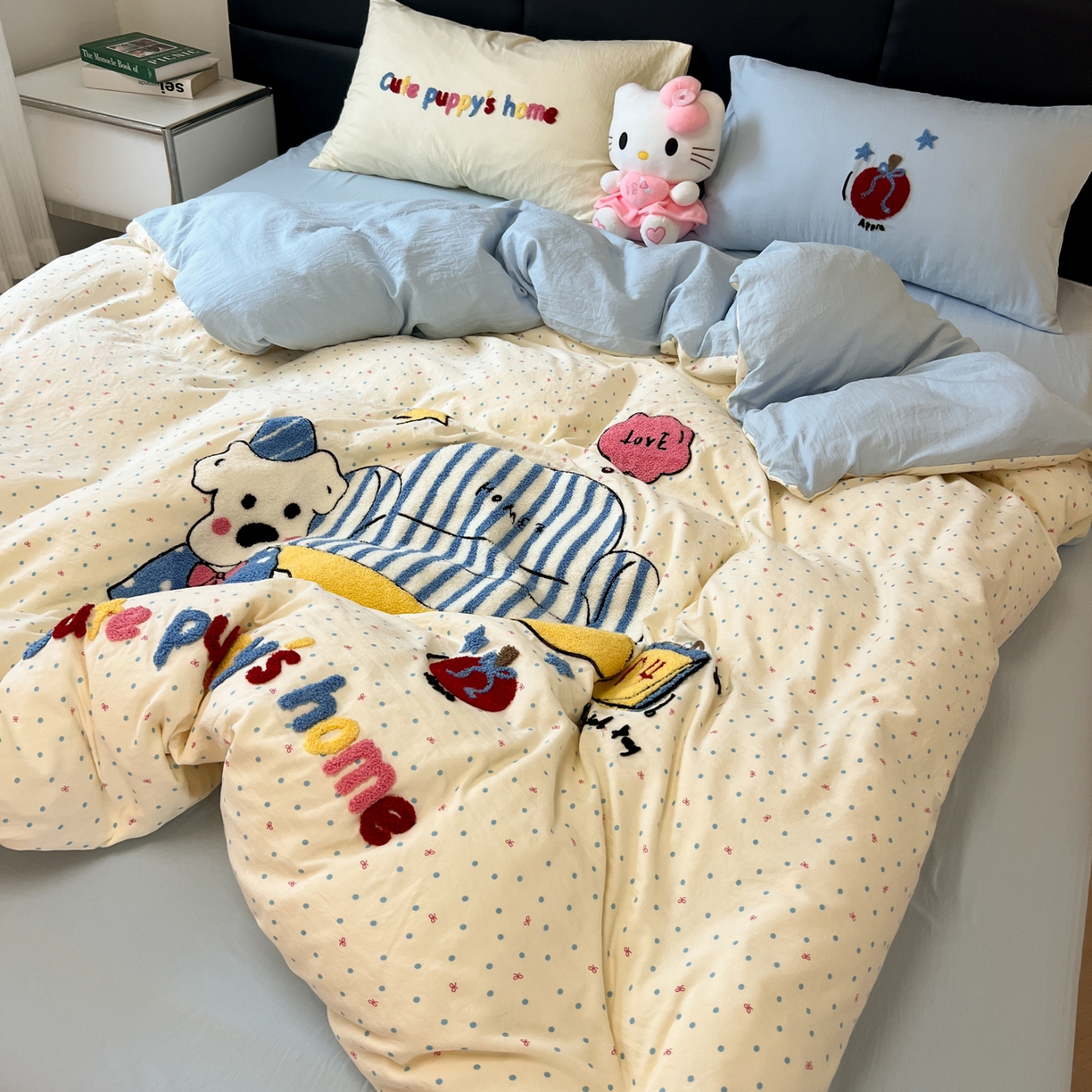 91家纺网 家纺一手货源 找家纺 盼季家纺 2025新款卡通水洗棉毛巾绣四件套 毛巾绣-沙发汪汪