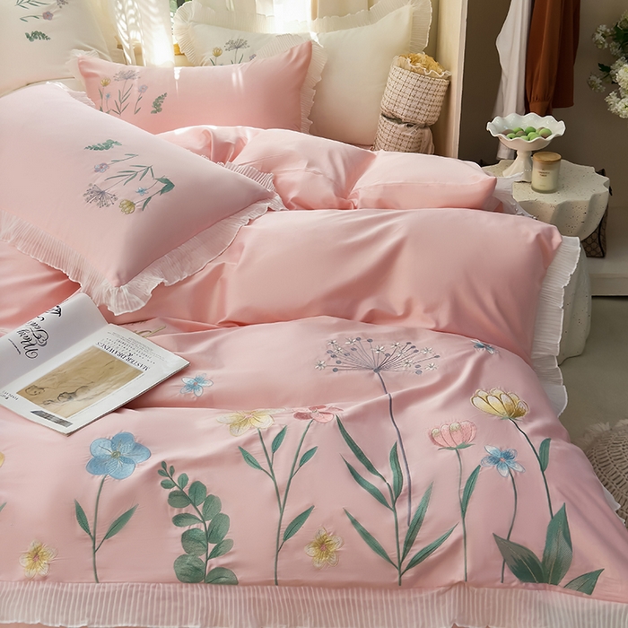 91家纺网 家纺一手货源 找家纺 青泽家纺 2025新款母婴级ins风韩版绣花荷叶边水洗棉磨毛四件套 花恋-玉