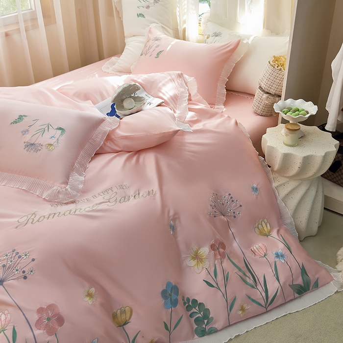 91家纺网 家纺一手货源 找家纺 青泽家纺 2025新款母婴级ins风韩版绣花荷叶边水洗棉磨毛四件套 花恋-玉