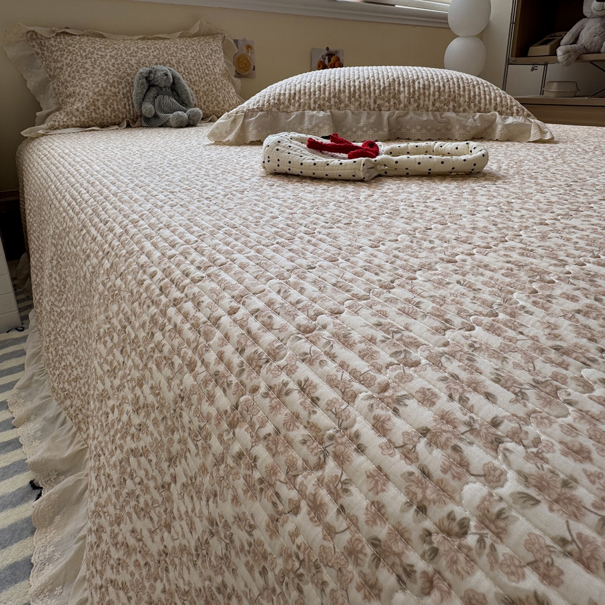 91家纺网 家纺一手货源 找家纺 一加一 2025新款全棉纯棉双层纱田园风单床盖床盖单件单品床盖 秋之寄语