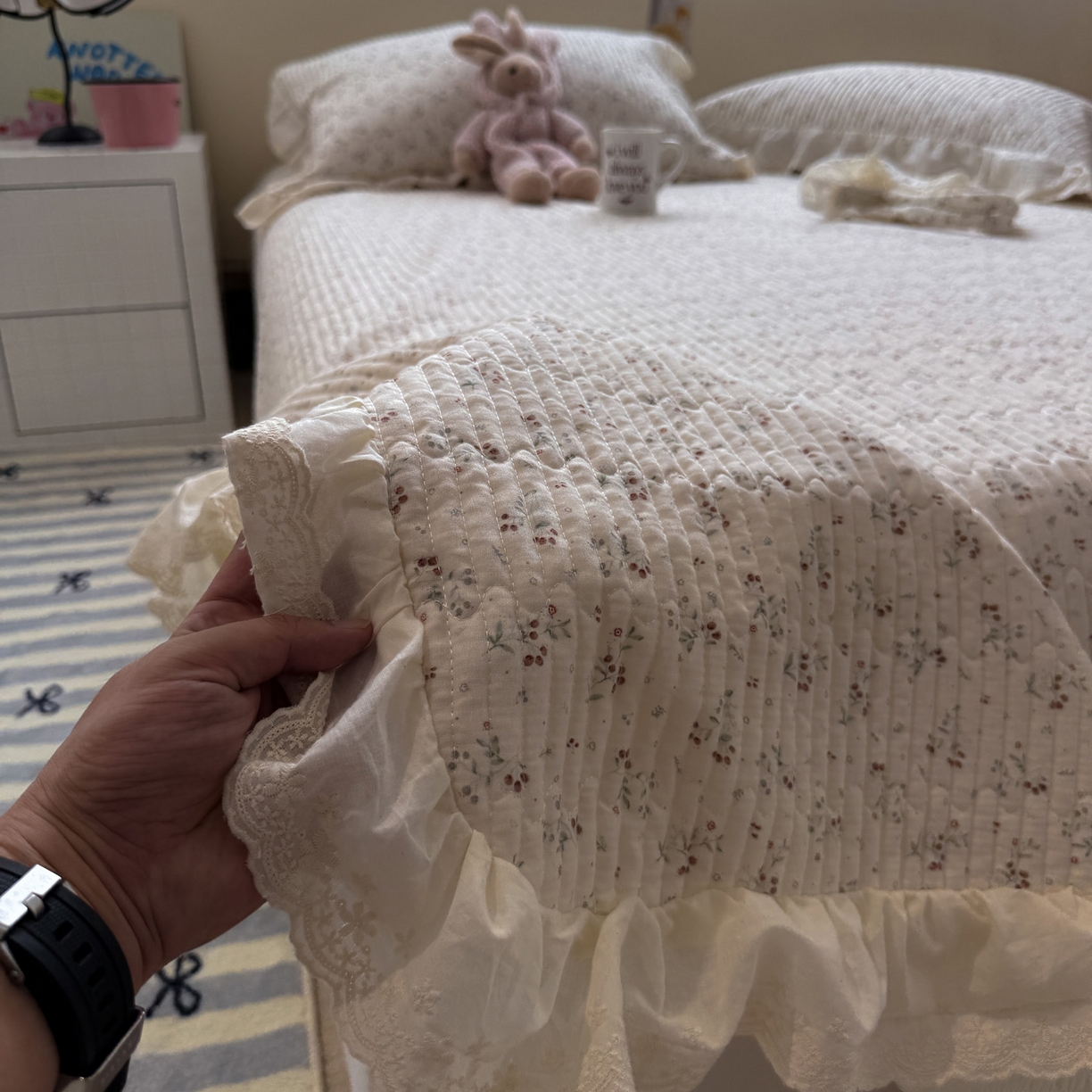 91家纺网 家纺一手货源 找家纺 一加一 2025新款全棉纯棉双层纱田园风单床盖床盖单件单品床盖 果然花香