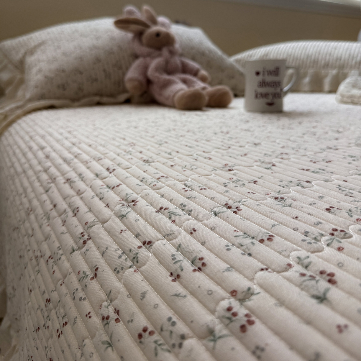 91家纺网 家纺一手货源 找家纺 一加一 2025新款全棉纯棉双层纱田园风单床盖床盖单件单品床盖 果然花香