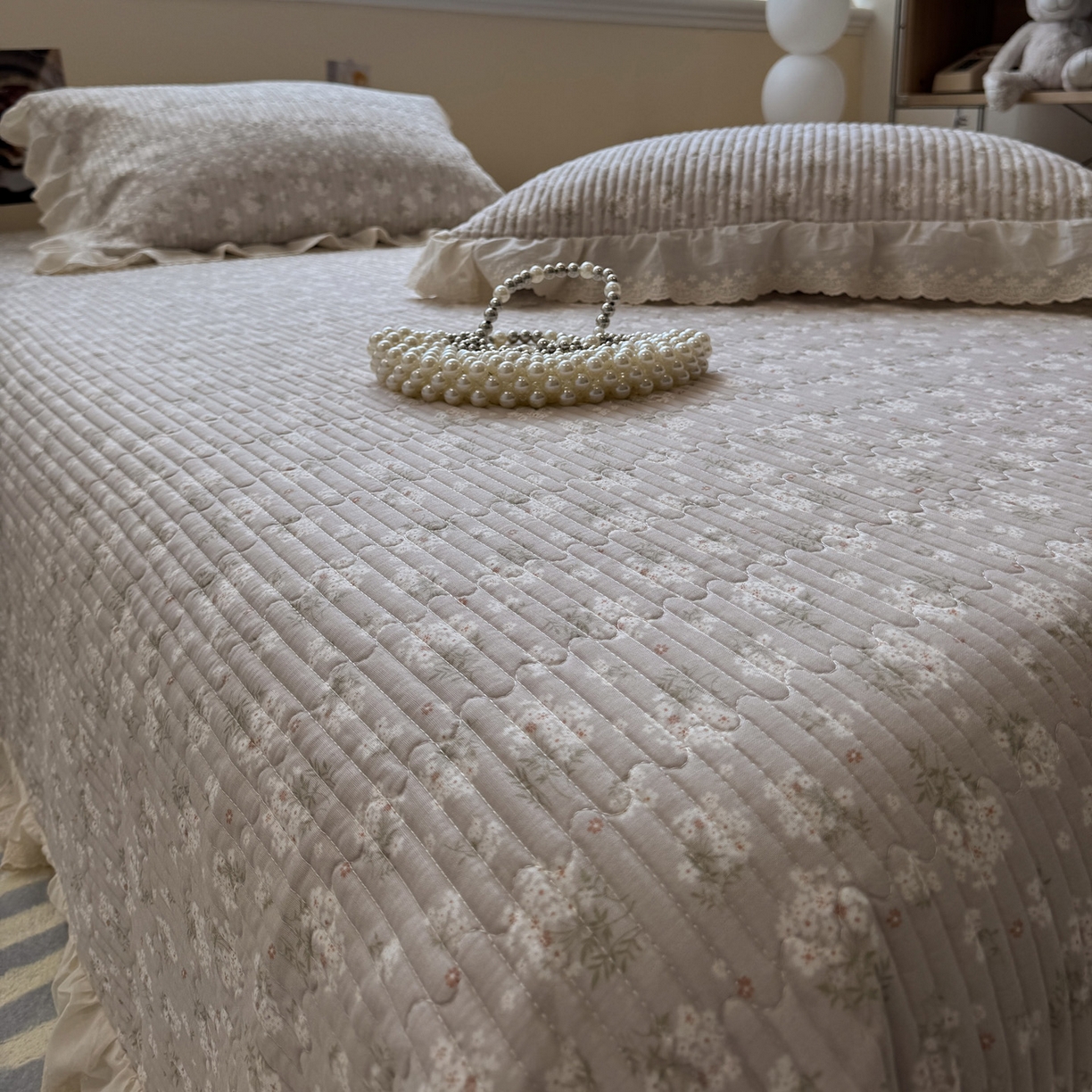 91家纺网 家纺一手货源 找家纺 一加一 2025新款全棉纯棉双层纱田园风单床盖床盖单件单品床盖 杏花小镇-驼