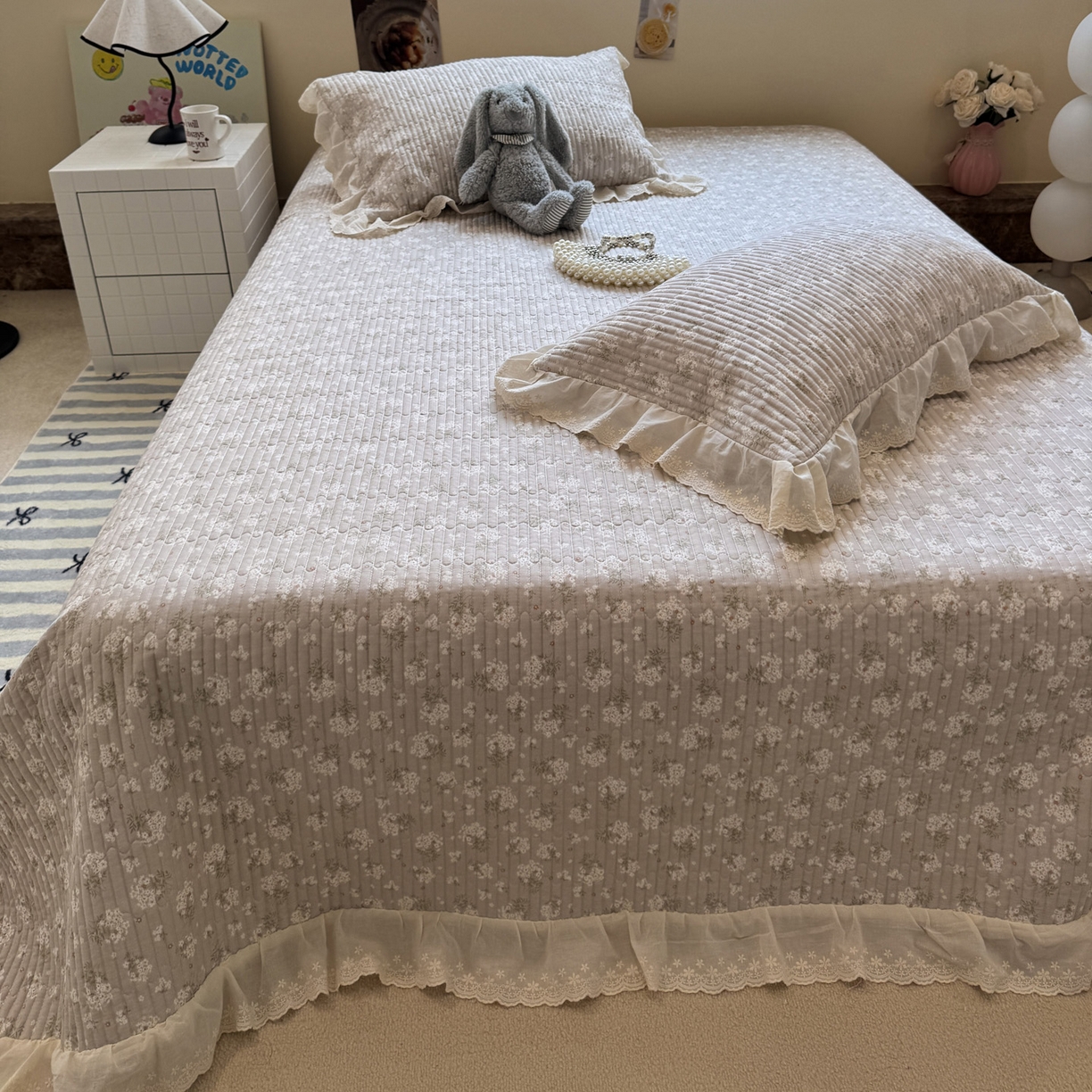 91家纺网 家纺一手货源 找家纺 一加一 2025新款全棉纯棉双层纱田园风单床盖床盖单件单品床盖 杏花小镇-驼