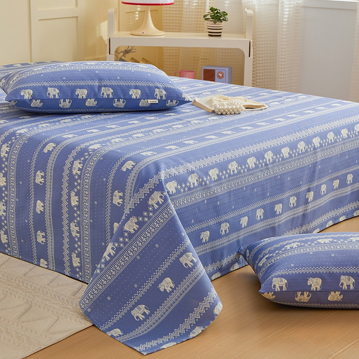 91家纺网 家纺一手货源 找家纺 青泽家纺 2025年新款老粗布床单原棉三枚缎卡老粗布凉席三件套亚麻棉麻床单枕套 蓝条小象