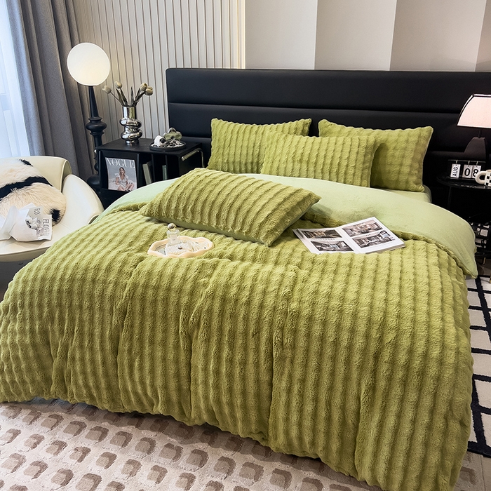 91家纺网 家纺一手货源 找家纺 摩妮卡 2025新款加厚大泡泡兔毛牛奶绒四件套 暗苔绿