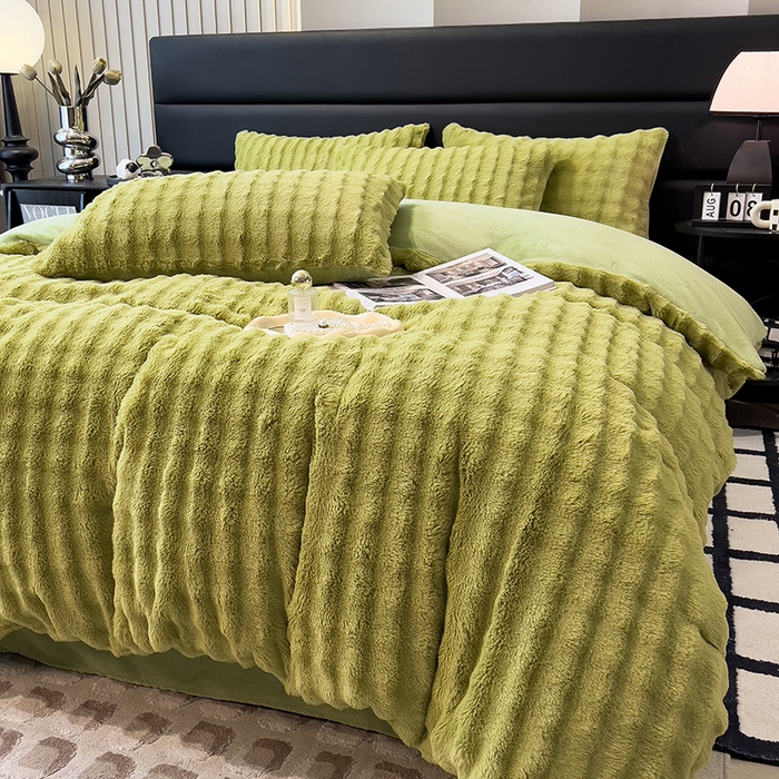 91家纺网 家纺一手货源 找家纺 摩妮卡 2025新款加厚大泡泡兔毛牛奶绒四件套 暗苔绿