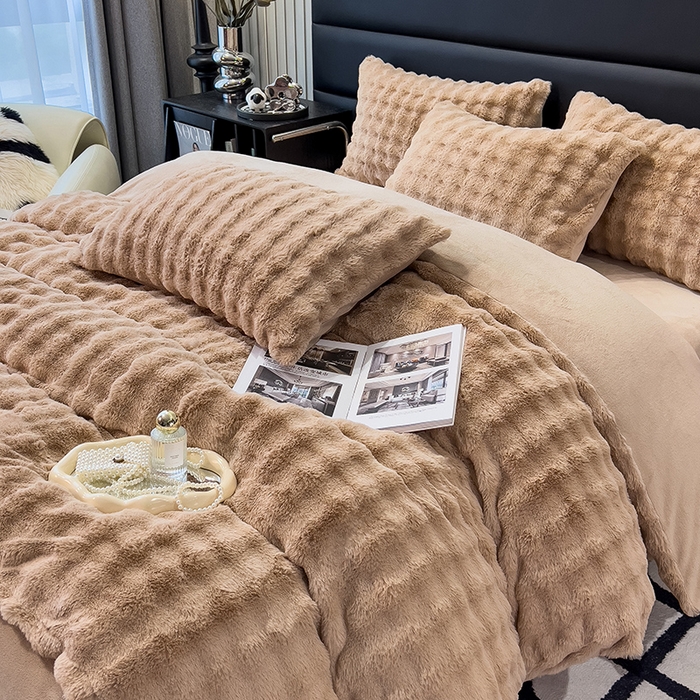 91家纺网 家纺一手货源 找家纺 摩妮卡 2025新款加厚大泡泡兔毛牛奶绒四件套 伽罗咖