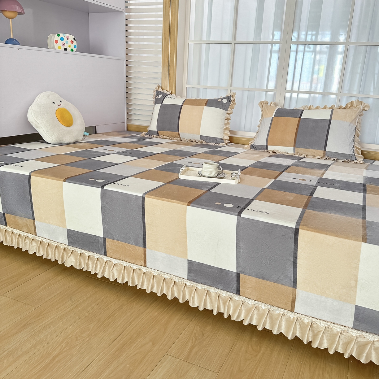 91家纺网 家纺一手货源 找家纺 手艺人家纺 2025新款宝宝绒复合牛奶绒炕盖 JHK36