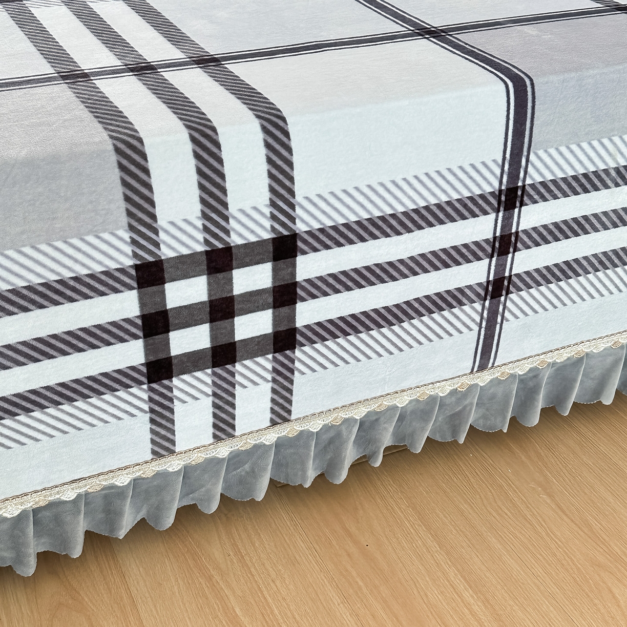 91家纺网 家纺一手货源 找家纺 手艺人家纺 2025新款宝宝绒复合牛奶绒炕盖 JHK32