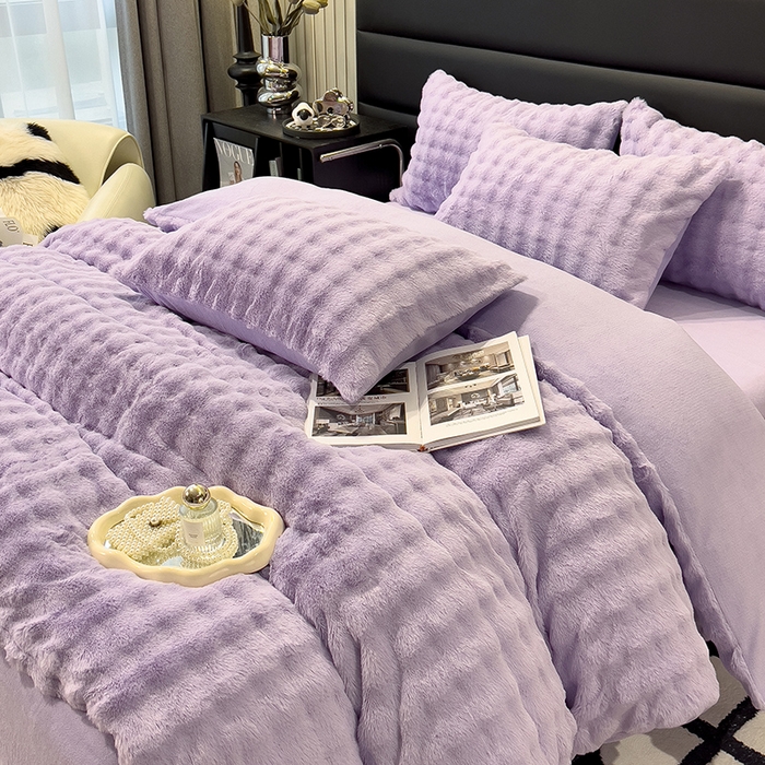 91家纺网 家纺一手货源 找家纺 摩妮卡 2025新款加厚大泡泡兔毛牛奶绒四件套 槿紫