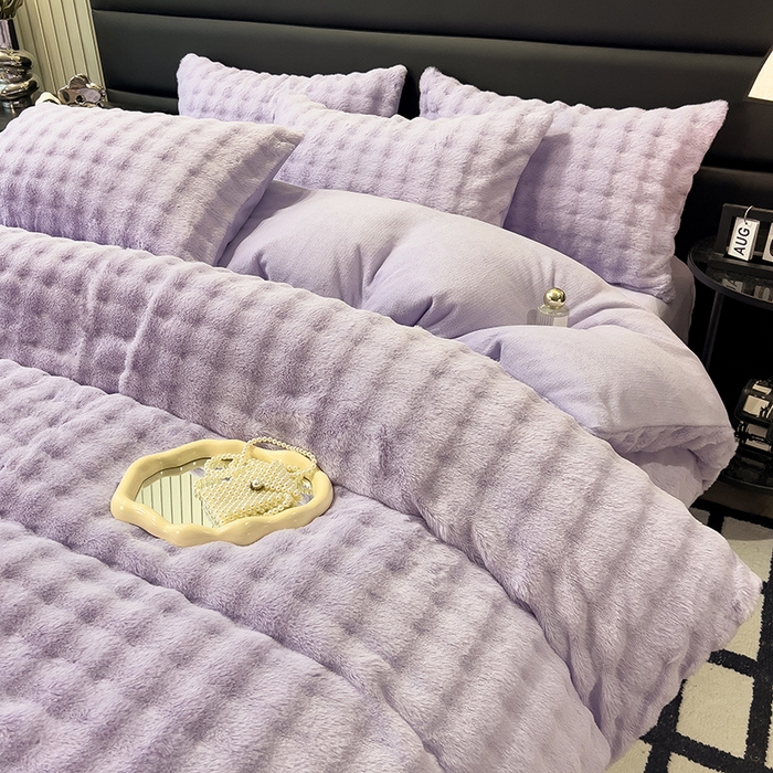 91家纺网 家纺一手货源 找家纺 摩妮卡 2025新款加厚大泡泡兔毛牛奶绒四件套 槿紫