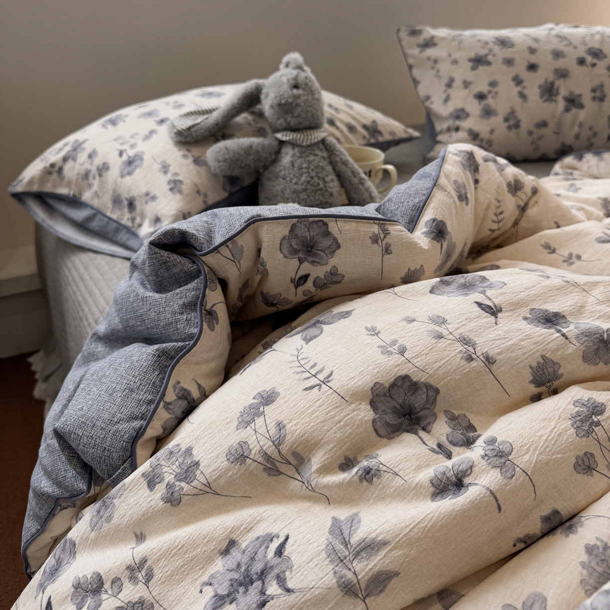 91家纺网 家纺一手货源 找家纺 （总）一加一 2025新款双层纱印花大豆抗菌冬被被子被芯