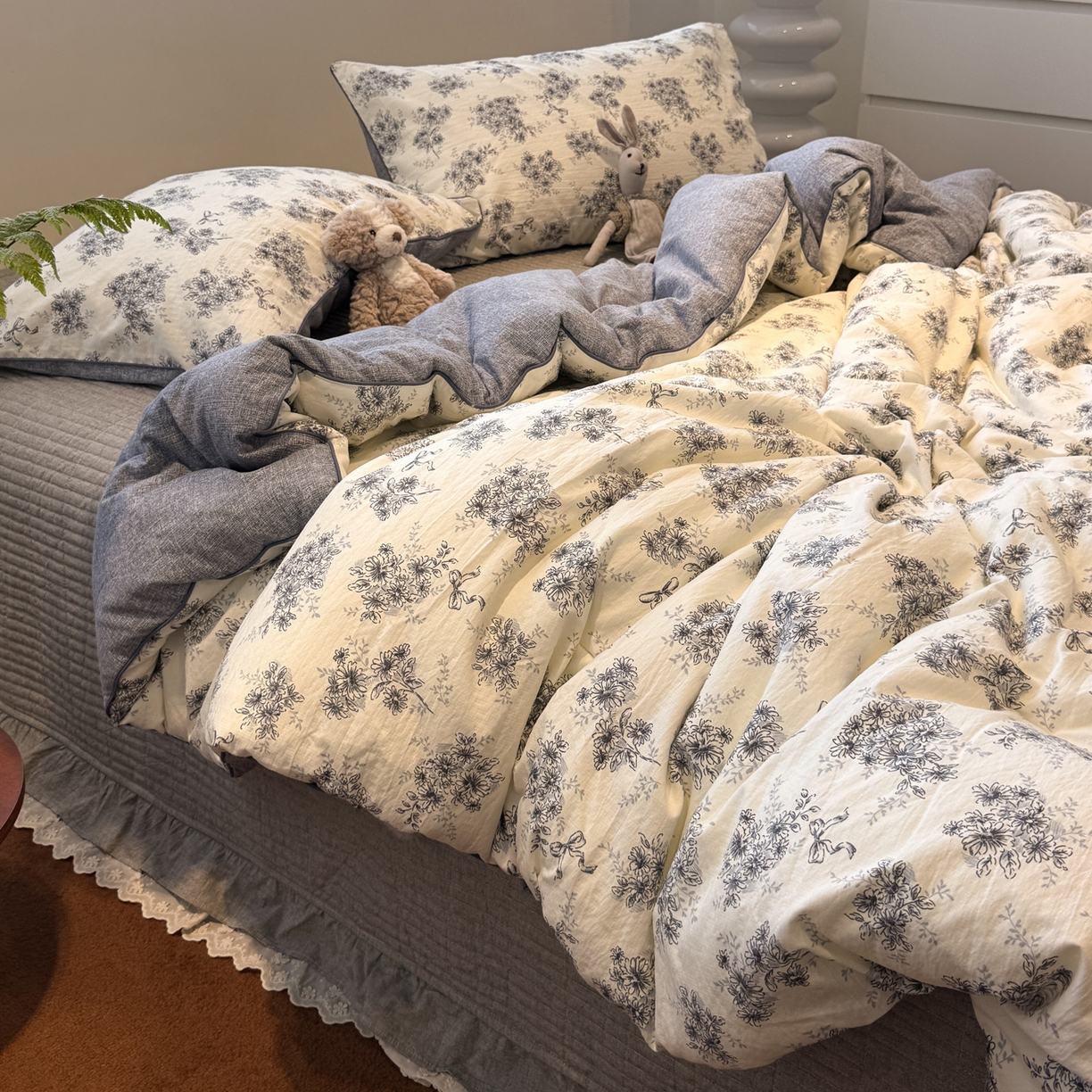 91家纺网 家纺一手货源 找家纺 一加一 2025新款双层纱印花大豆抗菌冬被被子被芯 云缦