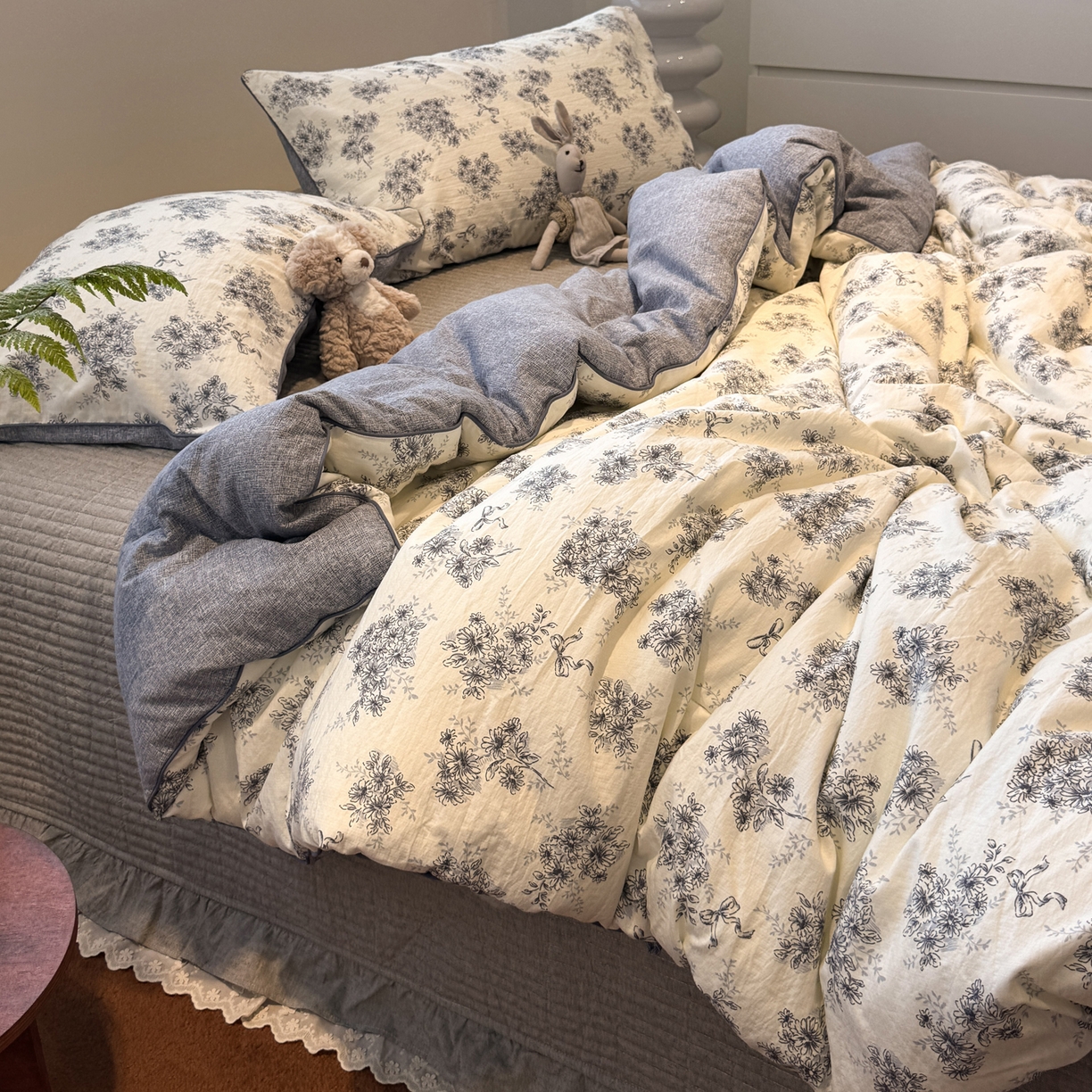 91家纺网 家纺一手货源 找家纺 一加一 2025新款双层纱印花大豆抗菌冬被被子被芯 云缦