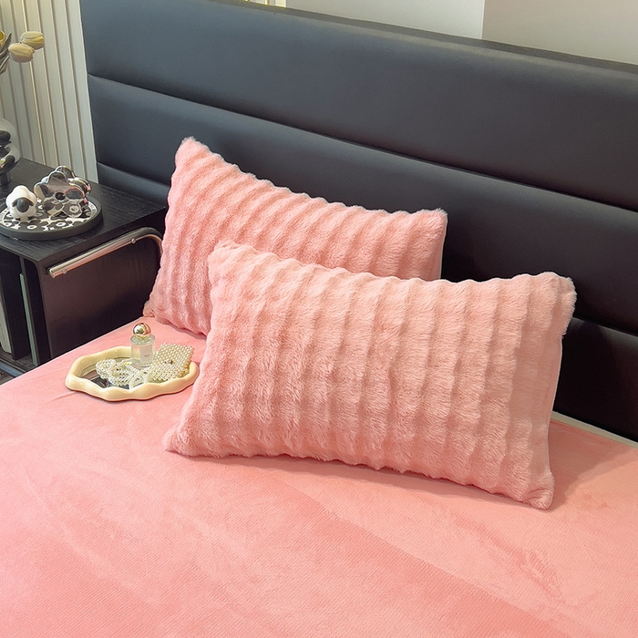 91家纺网 家纺一手货源 找家纺 摩妮卡 2025新款加厚大泡泡兔毛牛奶绒四件套 韶粉