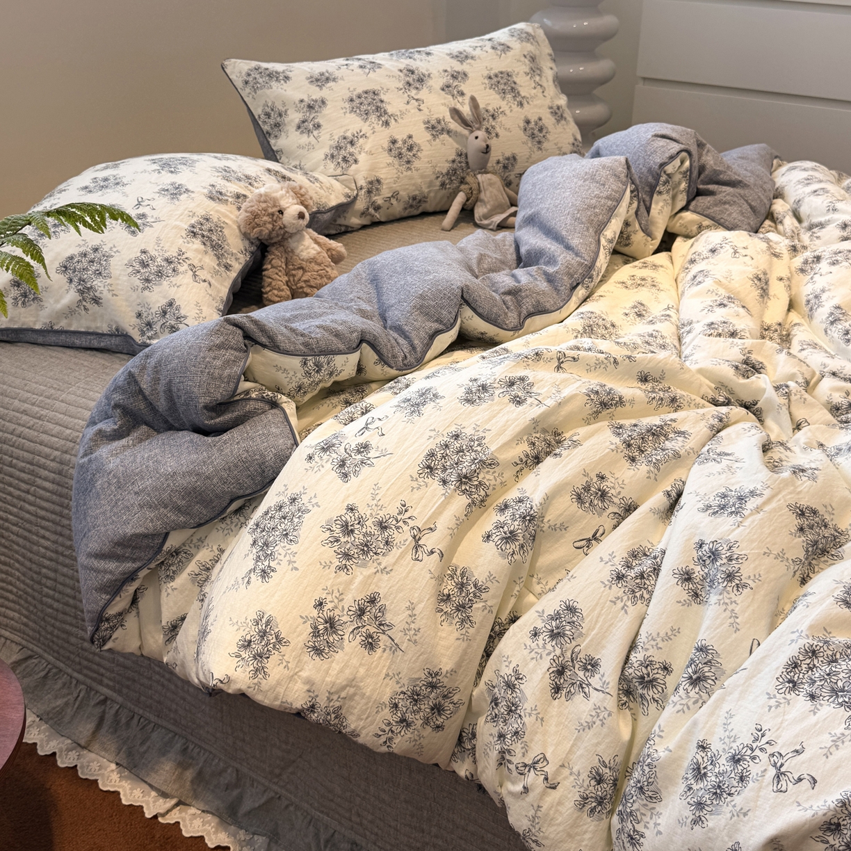 91家纺网 家纺一手货源 找家纺 一加一 2025新款双层纱印花大豆抗菌冬被被子被芯 云缦