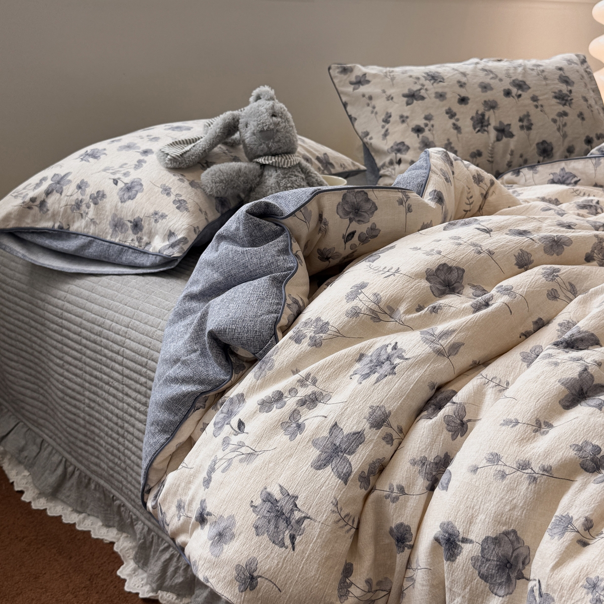 91家纺网 家纺一手货源 找家纺 一加一 2025新款双层纱印花大豆抗菌冬被被子被芯 季野