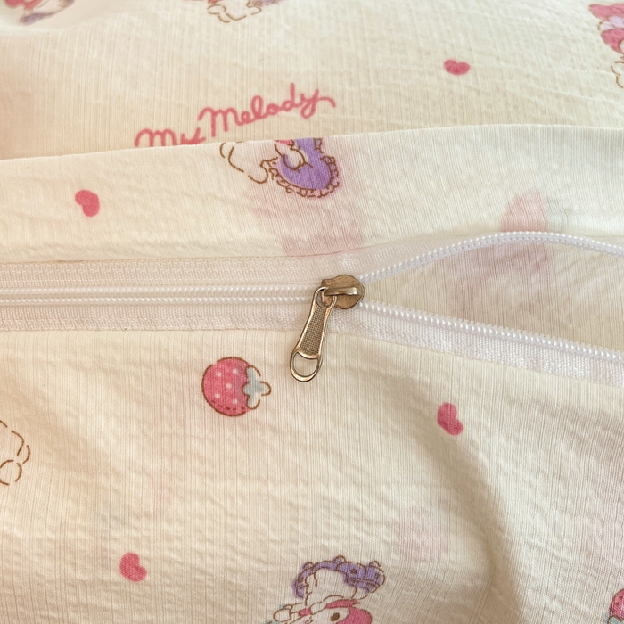 91家纺网 家纺一手货源 找家纺 （总）海岛哥哥 2025新款高克重（110克）云感提花皱皱纱正版三丽鸥四件套系列