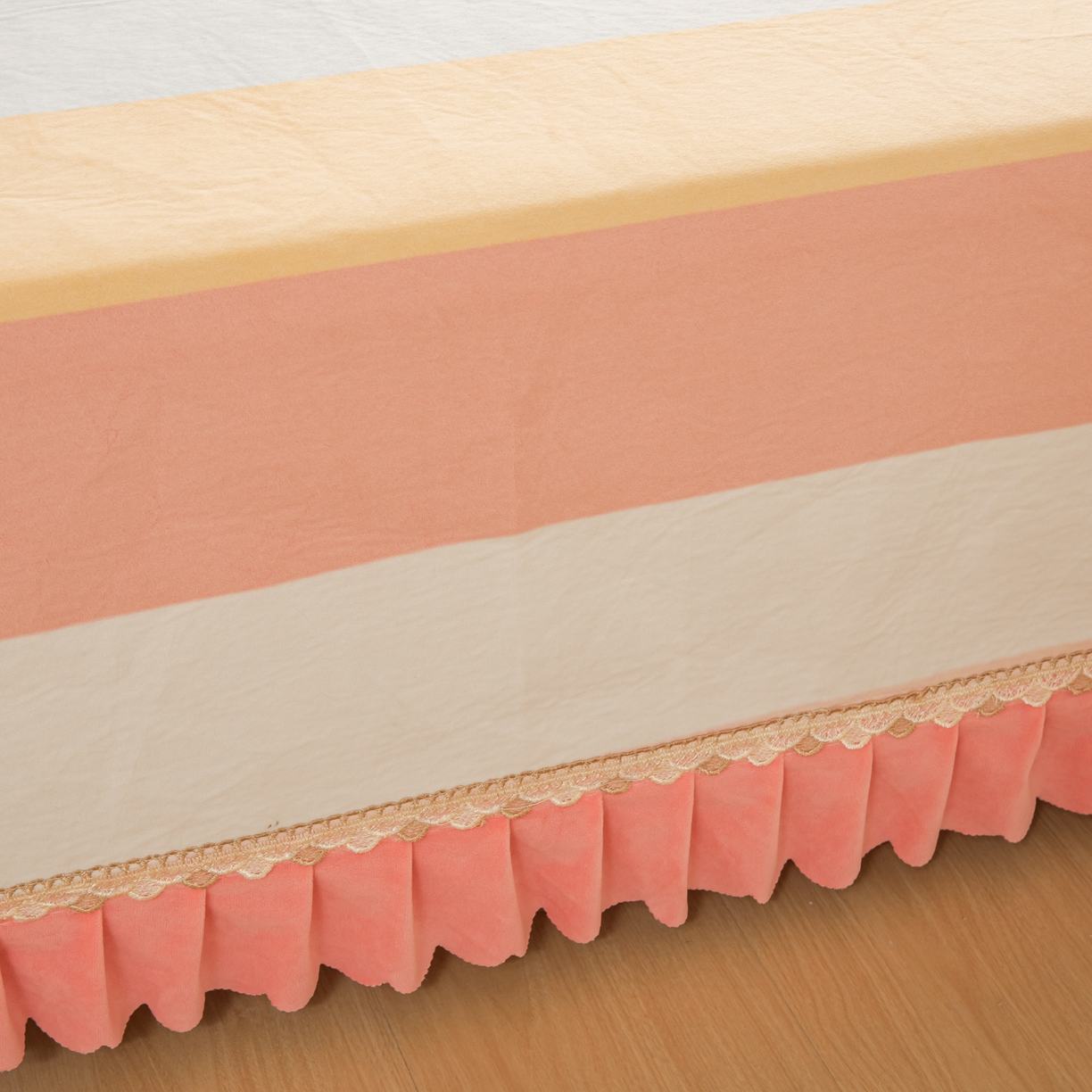 91家纺网 家纺一手货源 找家纺 手艺人家纺 2025新款宝宝绒复合牛奶绒炕盖 JHK56