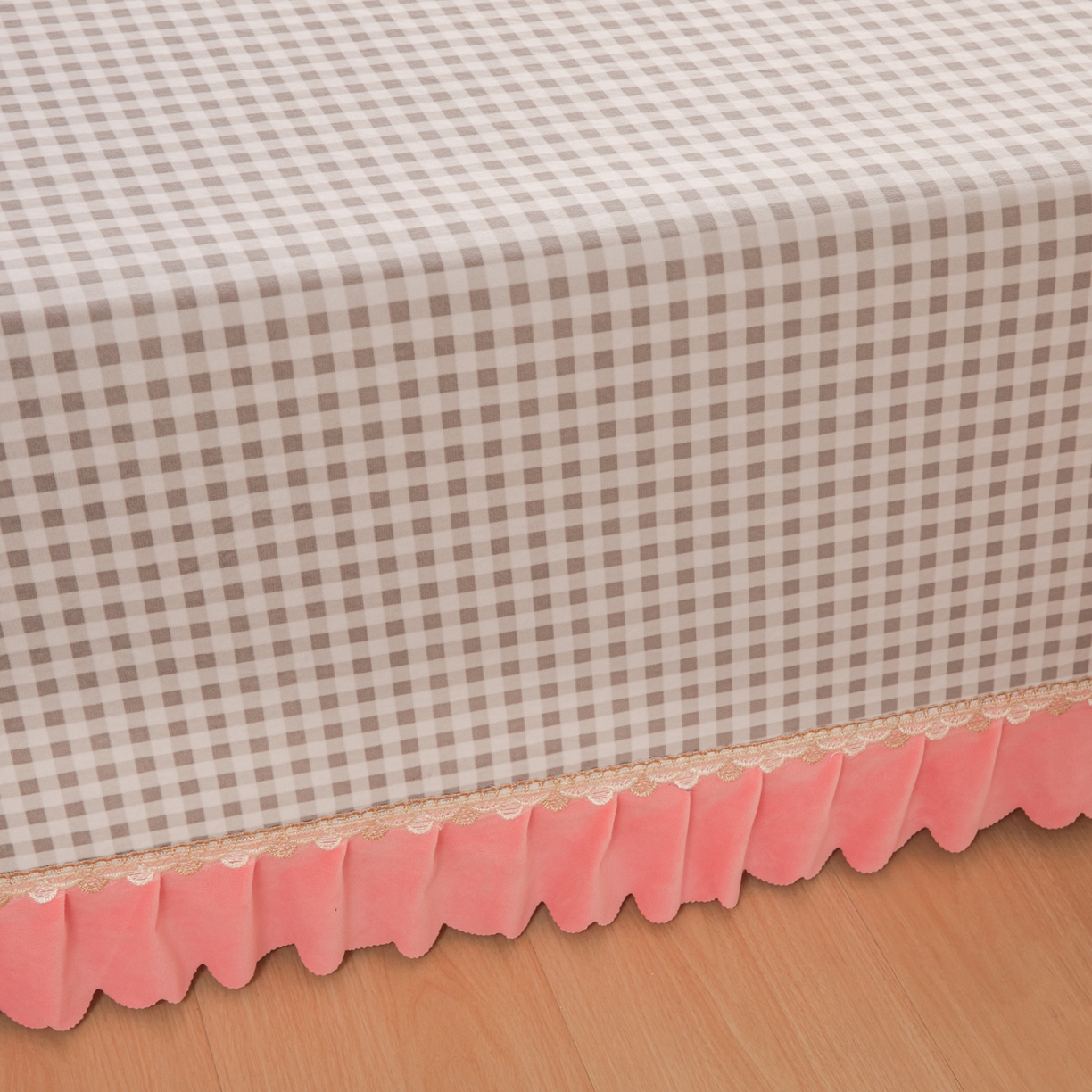 91家纺网 家纺一手货源 找家纺 手艺人家纺 2025新款宝宝绒复合牛奶绒炕盖 JHK57