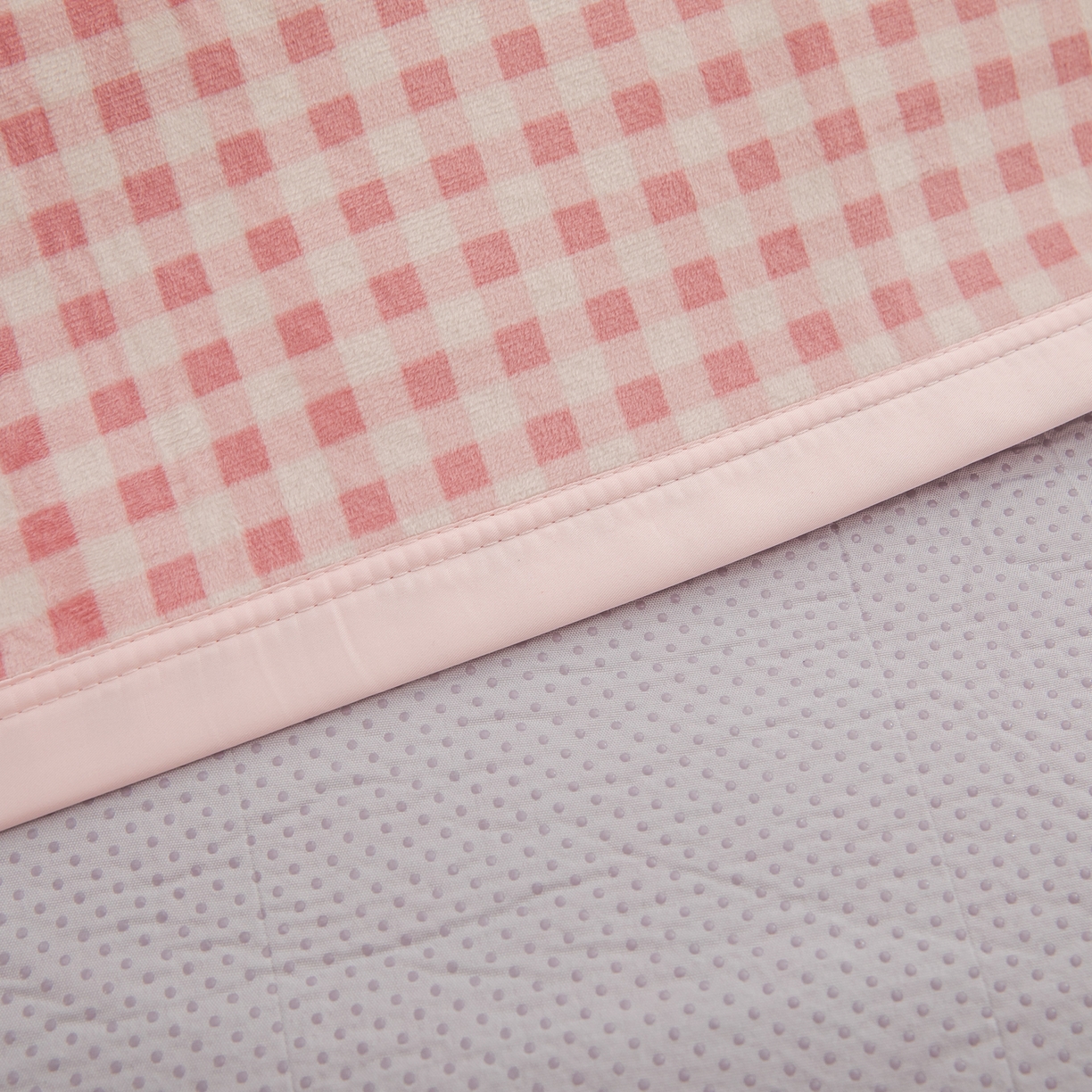 91家纺网 家纺一手货源 找家纺 手艺人家纺 2025新款宝宝绒复合牛奶绒炕盖 JHK55