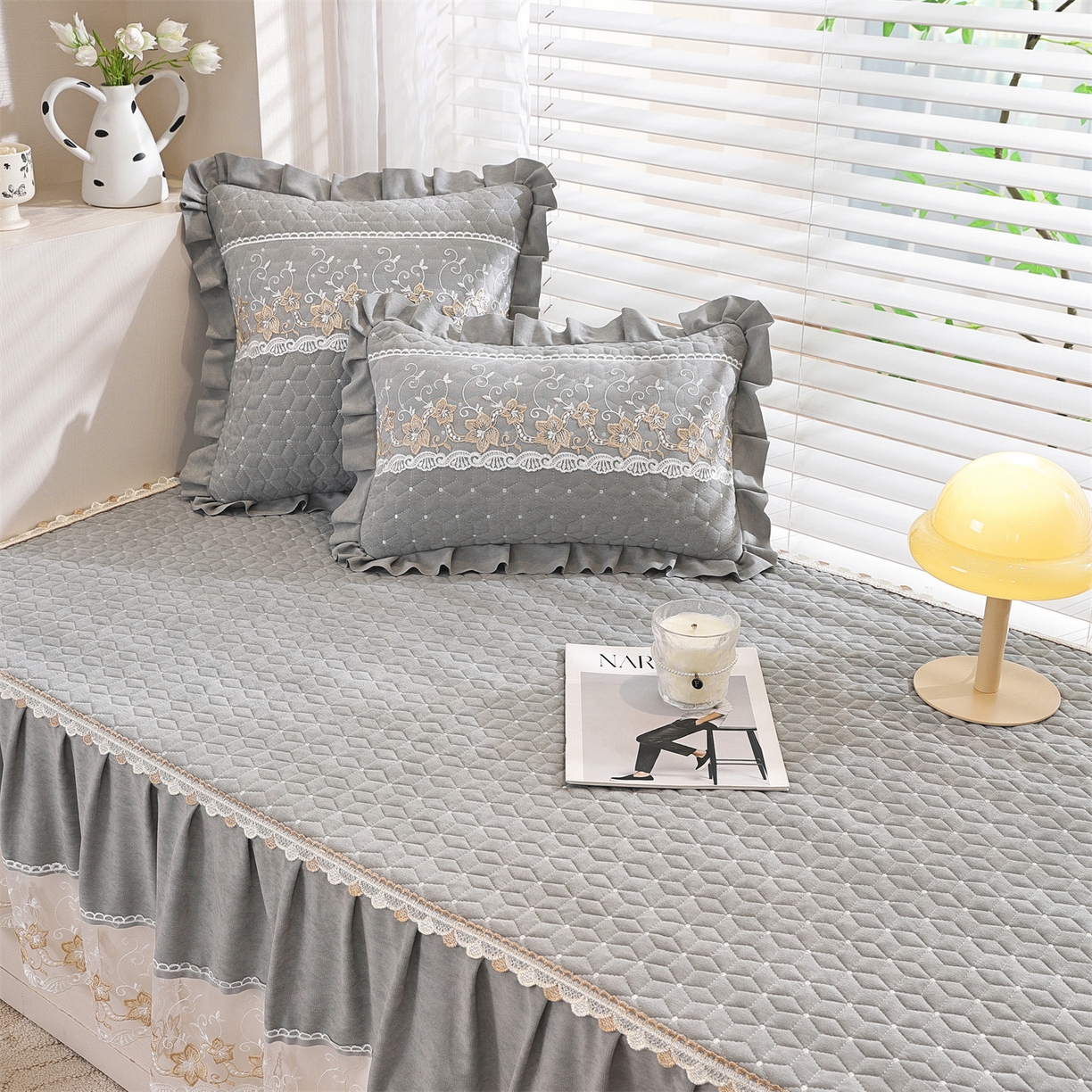 91家纺网 家纺一手货源 找家纺 共鸣沙发垫 2025新款羊毛尼飘窗垫 羊毛尼灰色