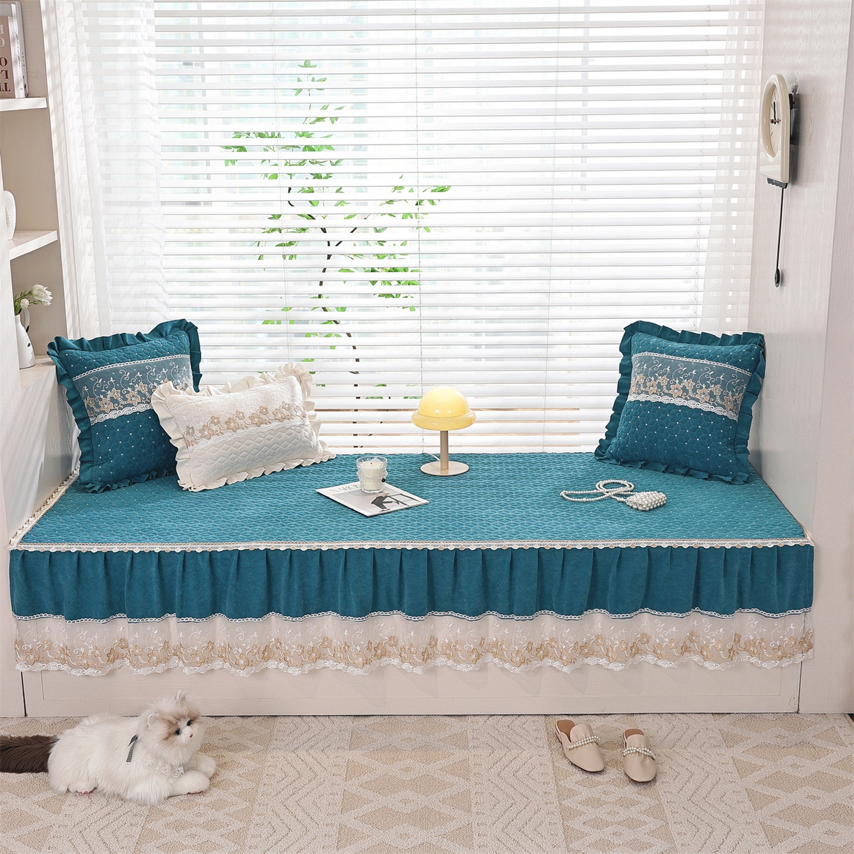 91家纺网 家纺一手货源 找家纺 共鸣沙发垫 2025新款羊毛尼飘窗垫 羊毛尼绿色