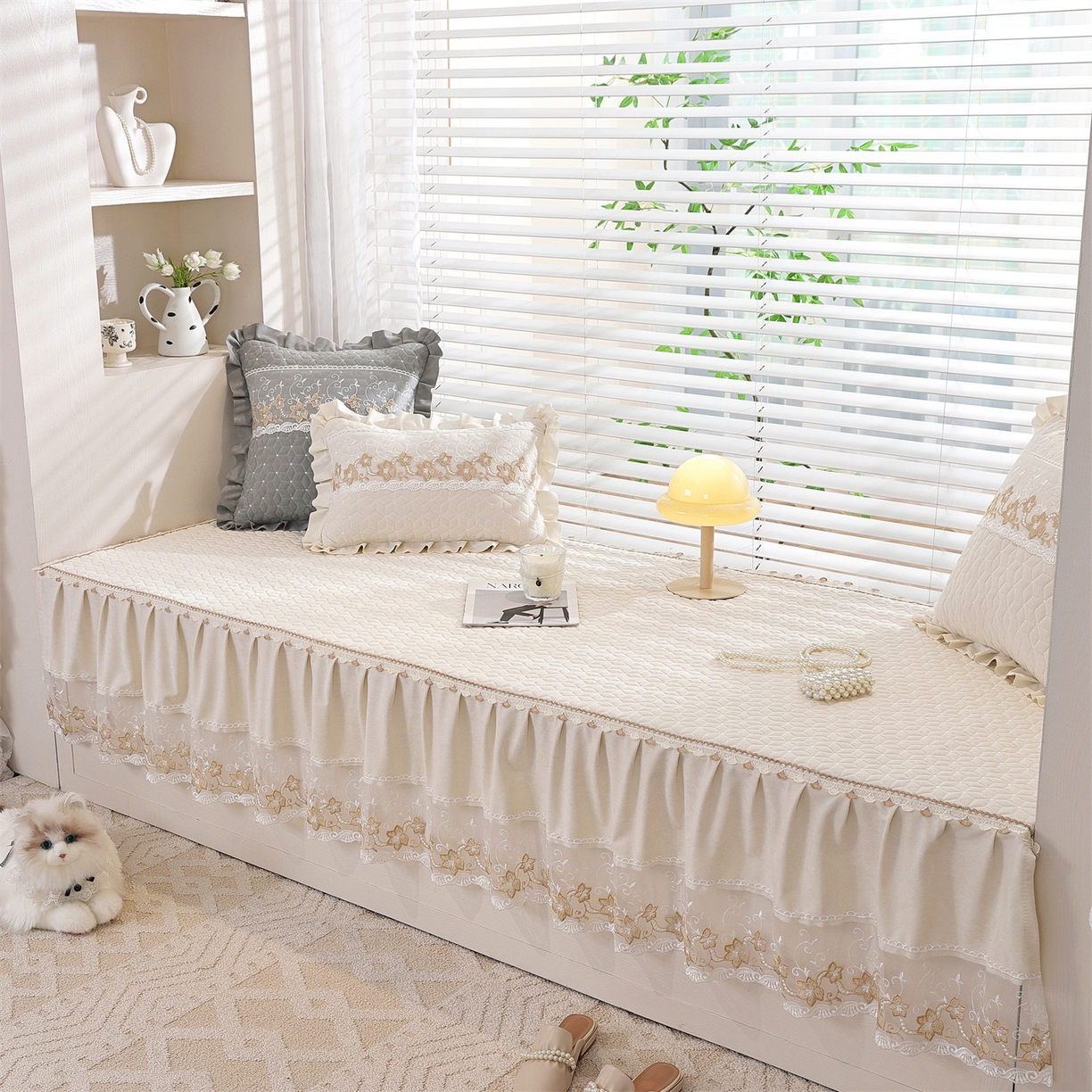 共鸣沙发垫 2025新款羊毛尼飘窗垫 羊毛尼米色