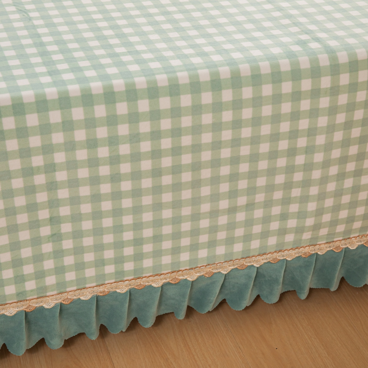 91家纺网 家纺一手货源 找家纺 手艺人家纺 2025新款宝宝绒复合牛奶绒炕盖 JHK53