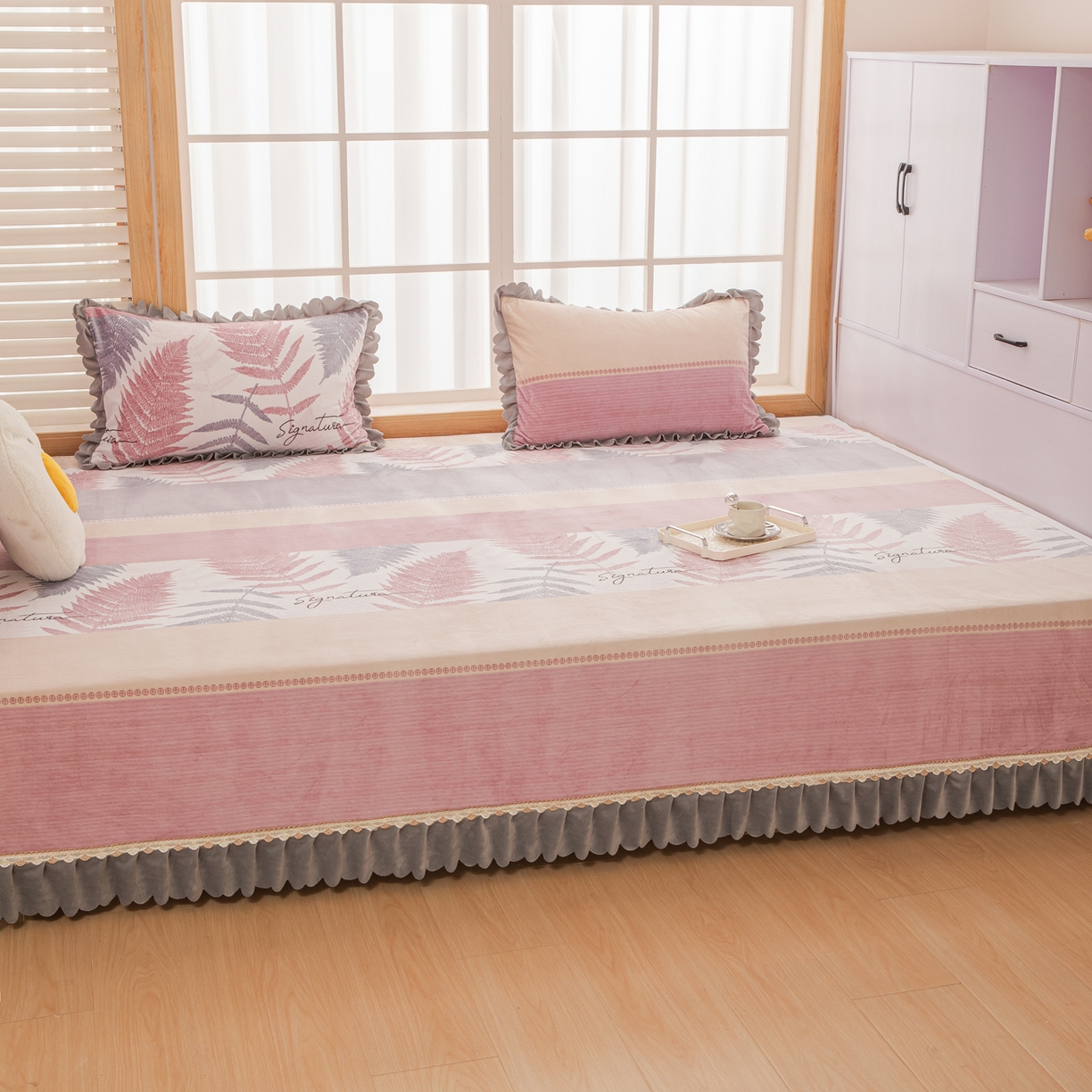 91家纺网 家纺一手货源 找家纺 手艺人家纺 2025新款宝宝绒复合牛奶绒炕盖 JHK58