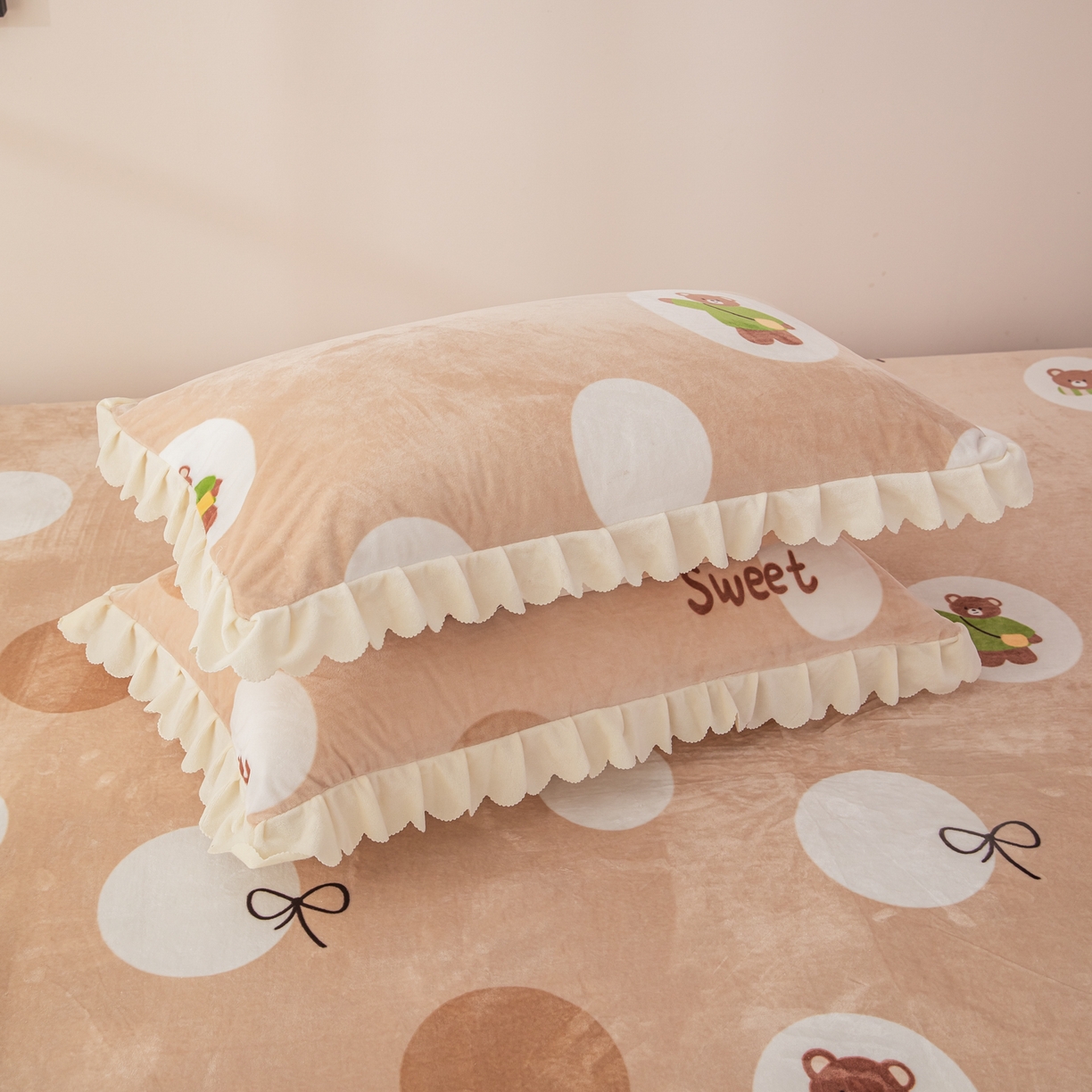 91家纺网 家纺一手货源 找家纺 手艺人家纺 2025新款宝宝绒复合牛奶绒炕盖 JHK65