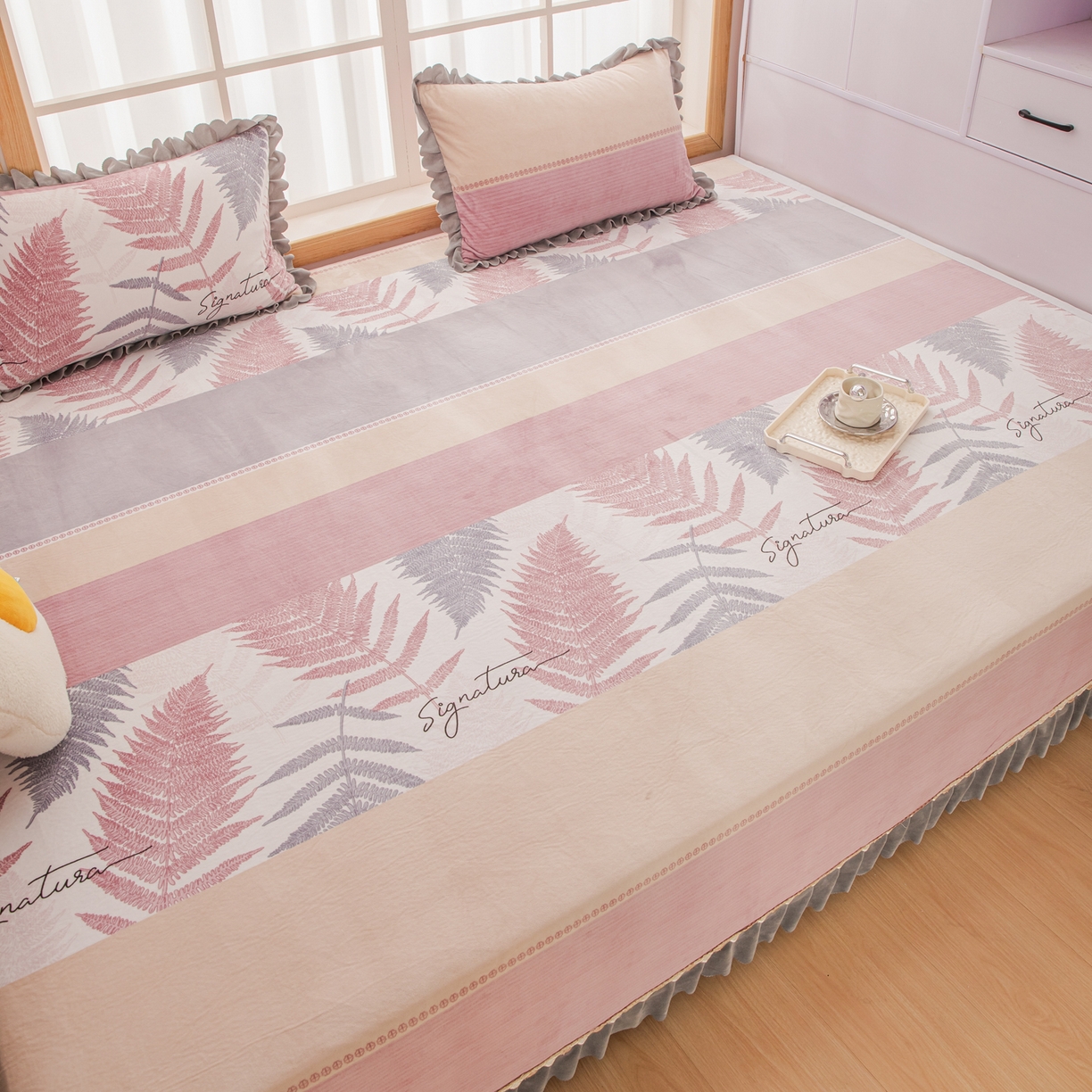 91家纺网 家纺一手货源 找家纺 手艺人家纺 2025新款宝宝绒复合牛奶绒炕盖 JHK58