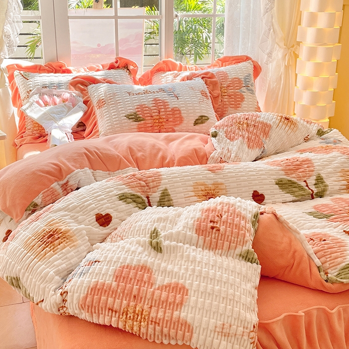 91家纺网 家纺一手货源 找家纺 摩妮卡 2026新款提花豆豆绒卡通印花牛奶绒四件套 芬然