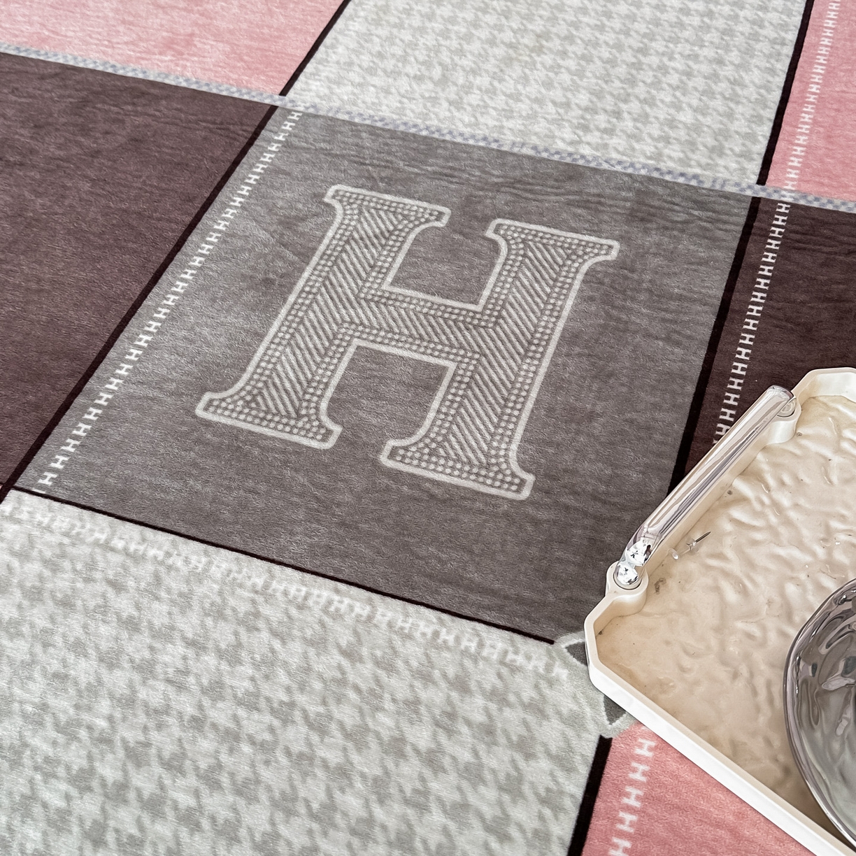 91家纺网 家纺一手货源 找家纺 手艺人家纺 2025新款宝宝绒复合牛奶绒炕盖 JHK37