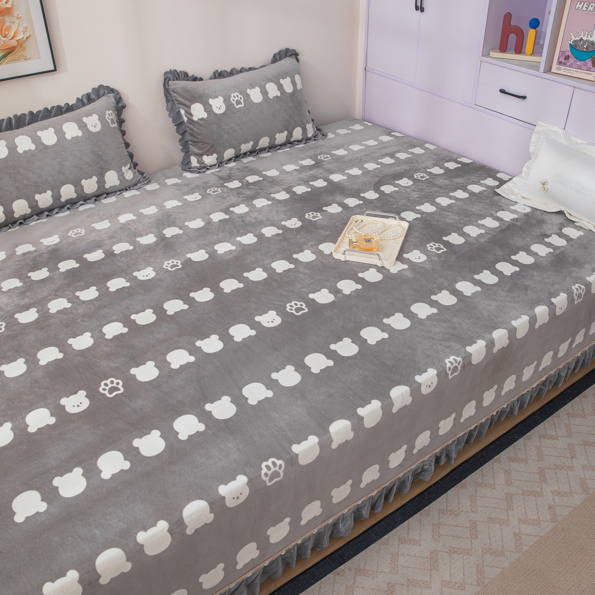 91家纺网 家纺一手货源 找家纺 手艺人家纺 2025新款宝宝绒复合牛奶绒炕盖 JHK62