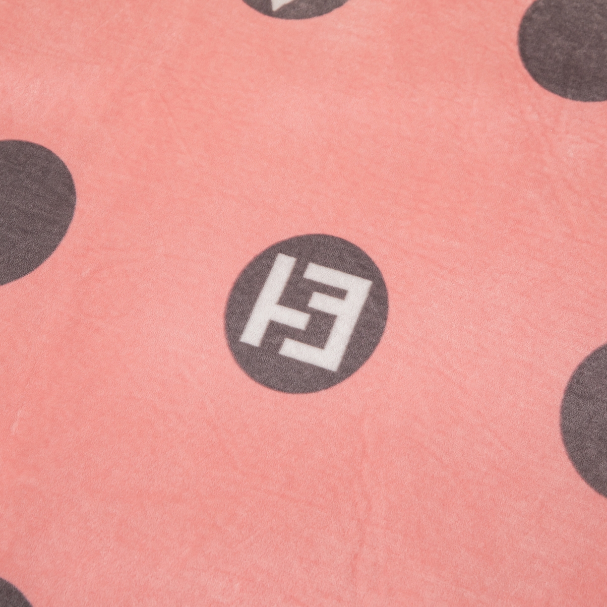 91家纺网 家纺一手货源 找家纺 手艺人家纺 2025新款宝宝绒复合牛奶绒炕盖 JHK67