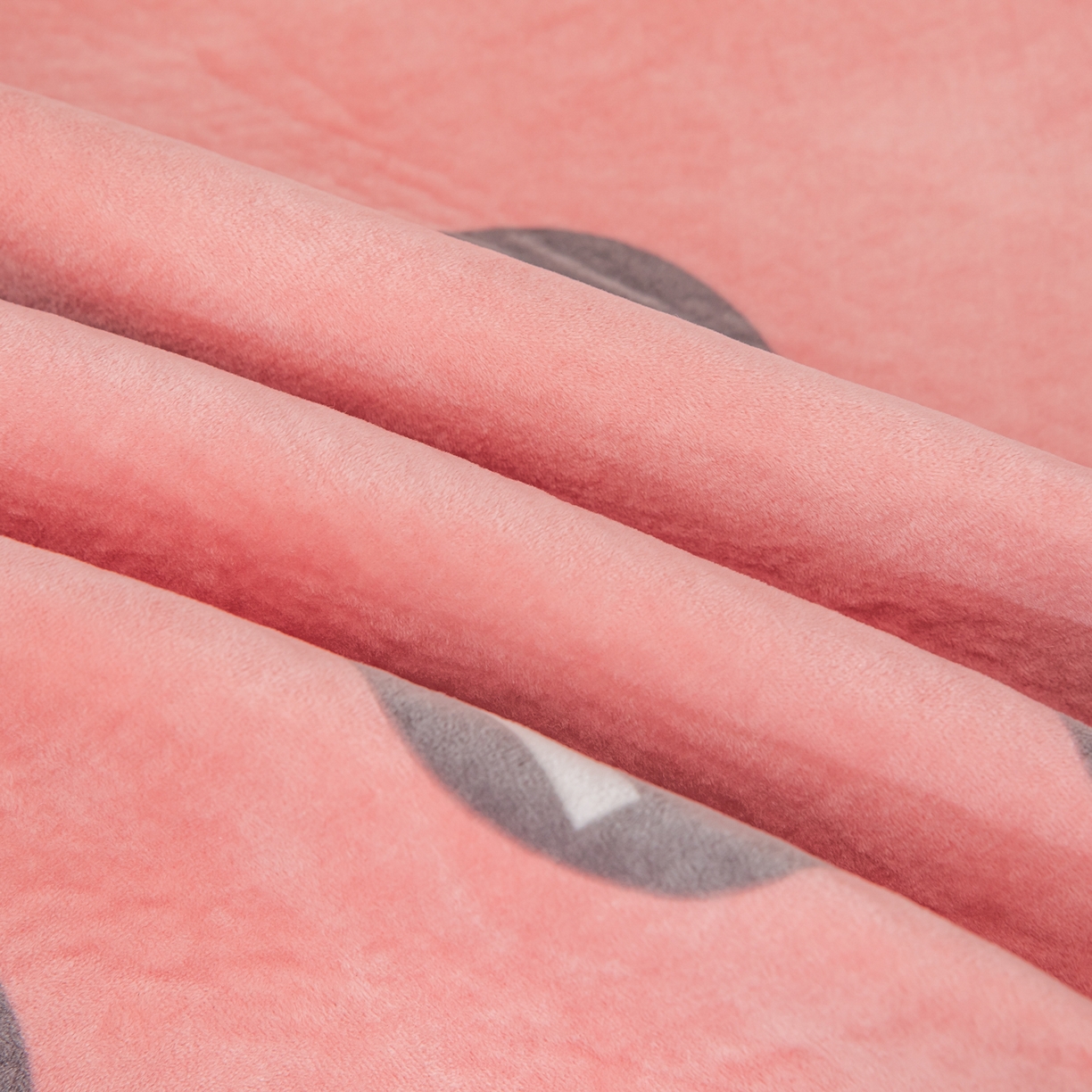 91家纺网 家纺一手货源 找家纺 手艺人家纺 2025新款宝宝绒复合牛奶绒炕盖 JHK67