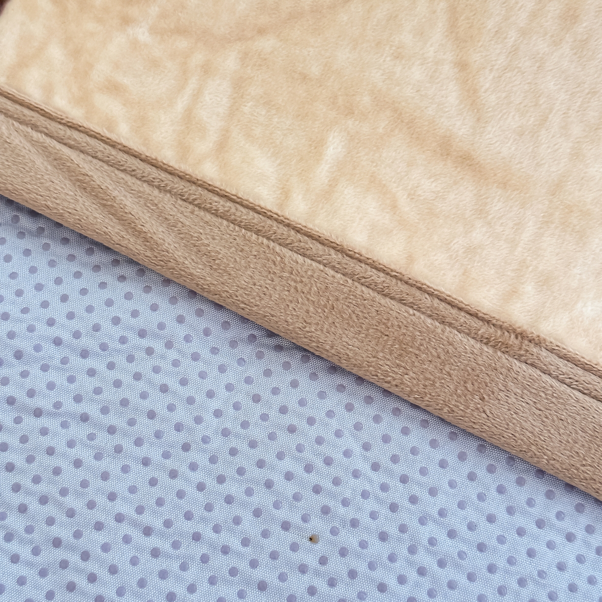 91家纺网 家纺一手货源 找家纺 手艺人家纺 2025新款宝宝绒复合牛奶绒炕盖 JHK33