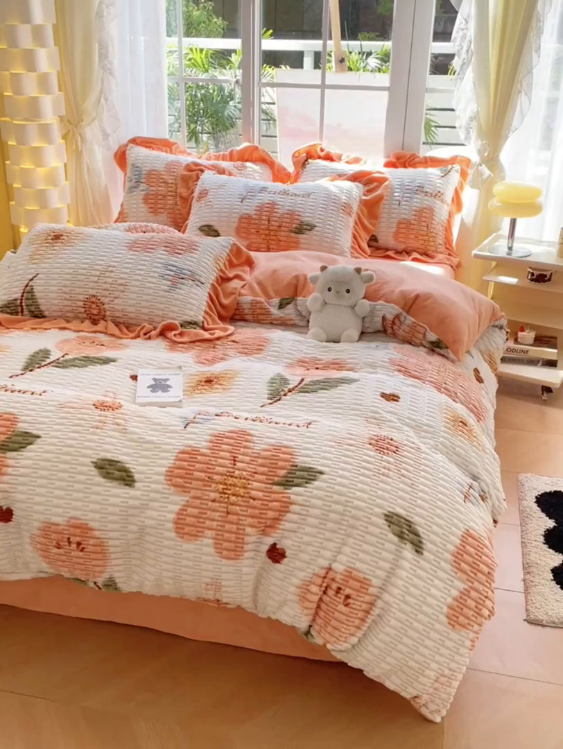 91家纺网 家纺一手货源 找家纺 摩妮卡 2026新款提花豆豆绒卡通印花牛奶绒四件套 芬然