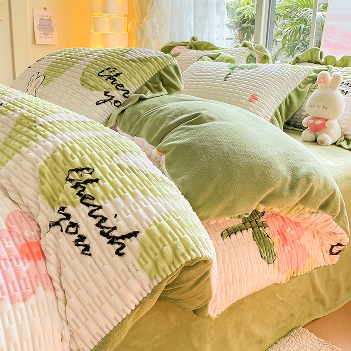 摩妮卡 2025新款提花豆豆绒卡通印花牛奶绒四件套 花间兔