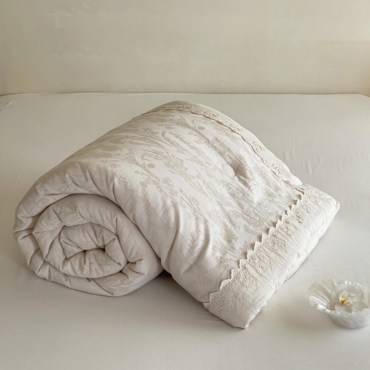 91家纺网 家纺一手货源 找家纺 一加一 2025新款亲肤柔软棉麻大提花大豆抗菌被子被芯 芙雪