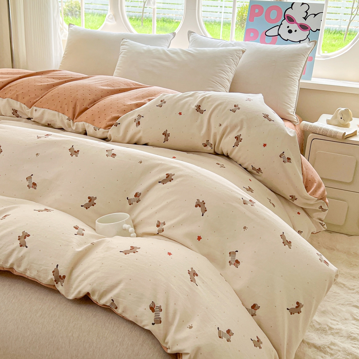 91家纺网 家纺一手货源 找家纺 韩后家纺 2025新款水洗棉印花系列四件套 腊肠狗