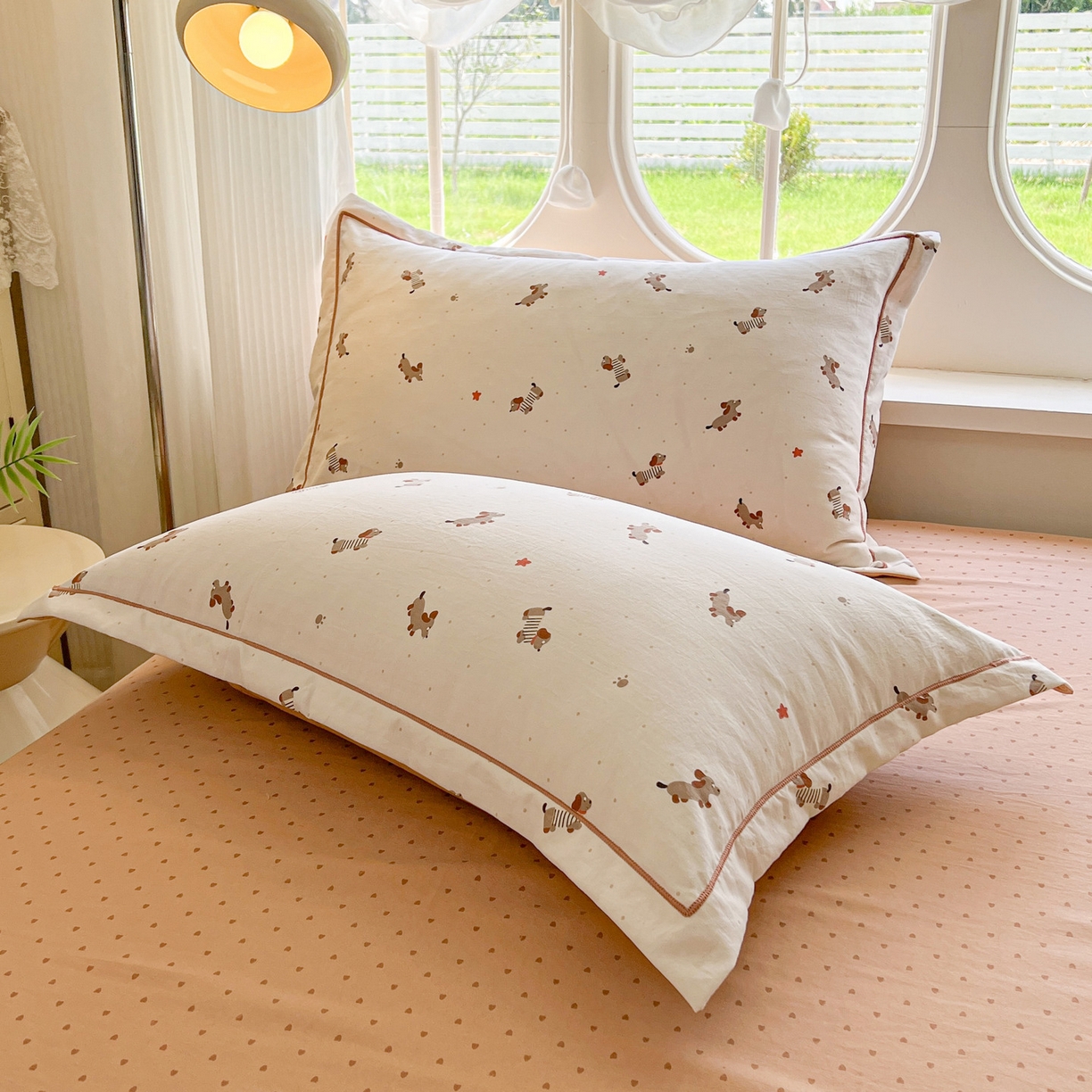 91家纺网 家纺一手货源 找家纺 韩后家纺 2025新款水洗棉印花系列四件套 腊肠狗