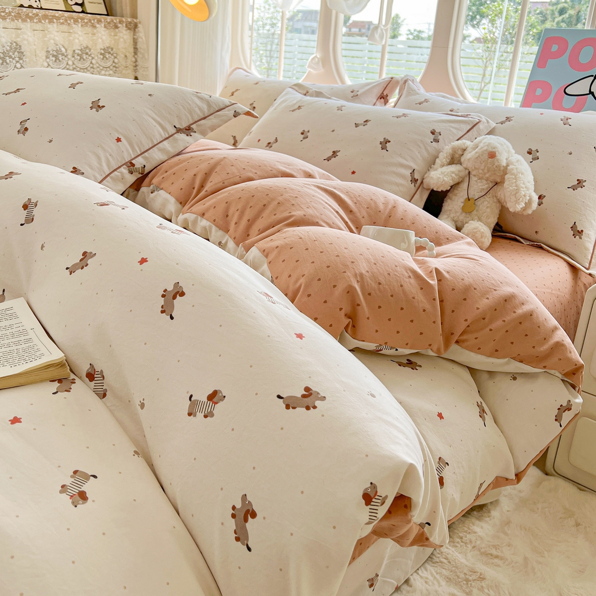 91家纺网 家纺一手货源 找家纺 韩后家纺 2025新款水洗棉印花系列四件套 腊肠狗