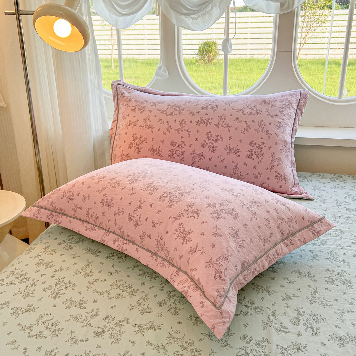 91家纺网 家纺一手货源 找家纺 韩后家纺 2025新款水洗棉印花系列四件套 映入江南-粉