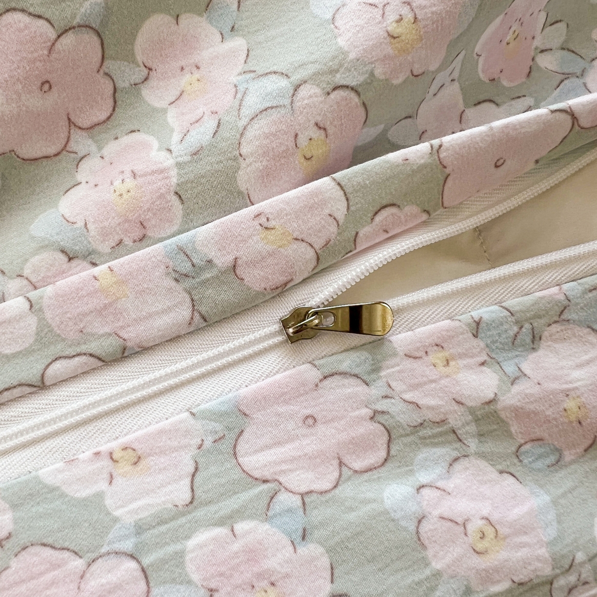 91家纺网 家纺一手货源 找家纺 韩后家纺 2025新款水洗棉印花系列四件套 轻颜-粉